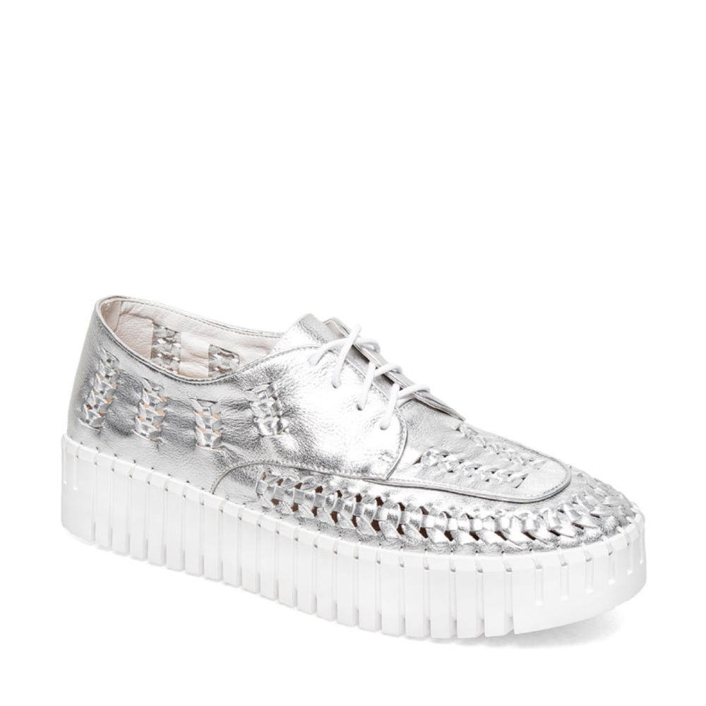 Worn 2 times. Silent D BRODIES Sneaker Silver. These are AMAZING.